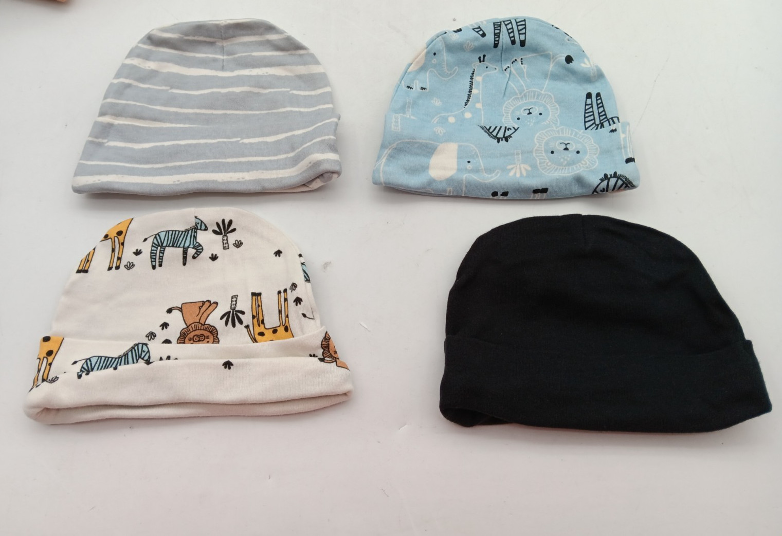 THE PEANUTSHELL | 0-3m | BABY LAYETTE GIFT SET | 30 PIECES | Neutral
