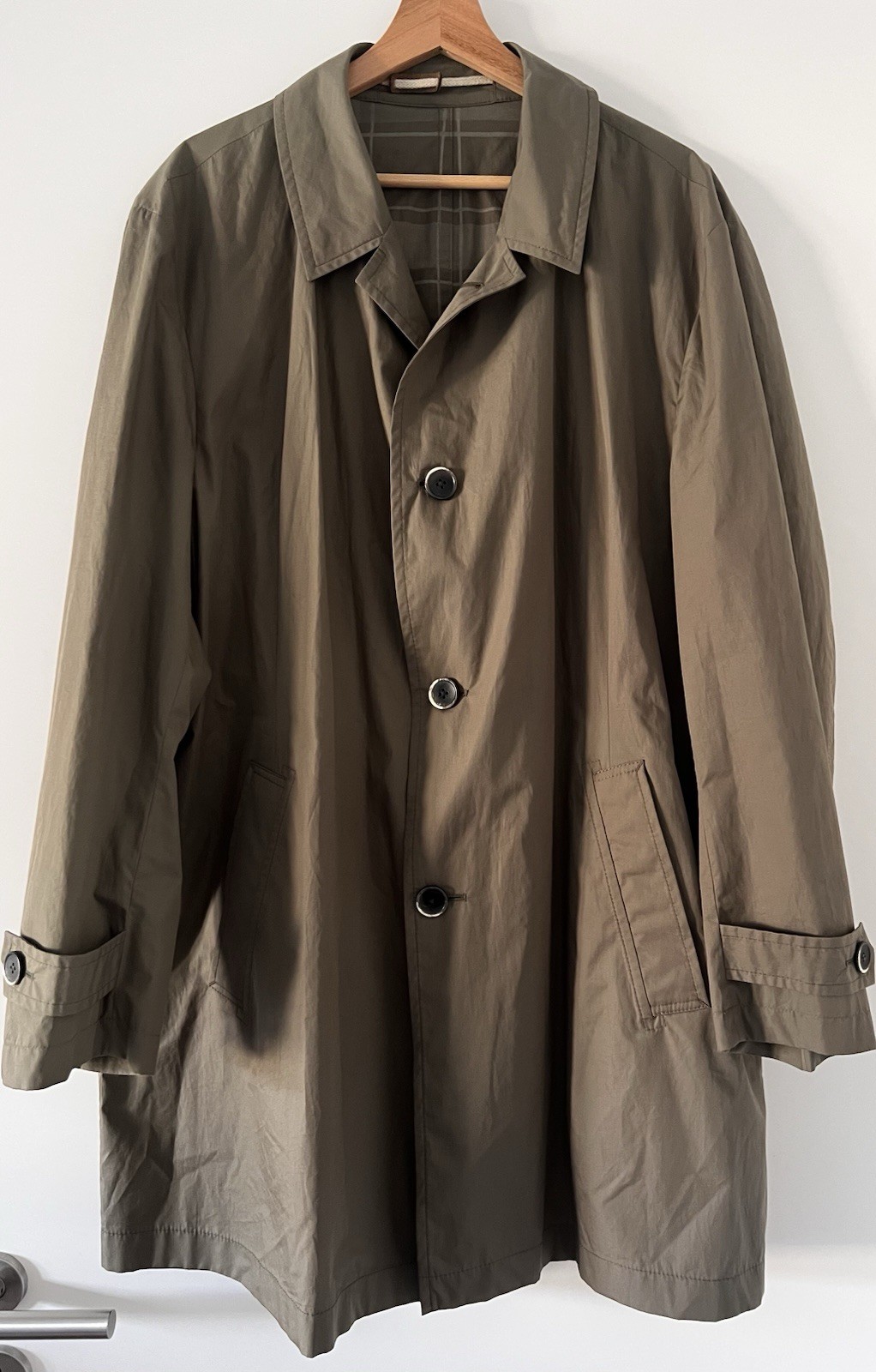 windsor. Men Zero Coat Lightweight Olive Size 28/56