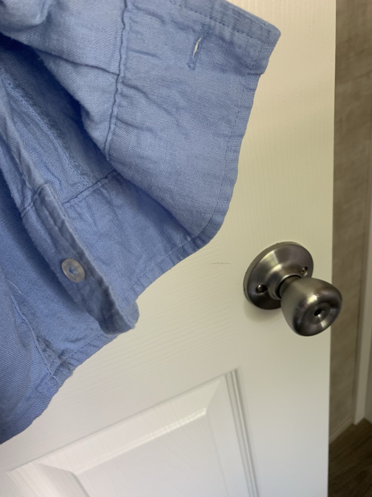 Gap Women’s Blue linen-blend button down shirt Size XXL – 2XL