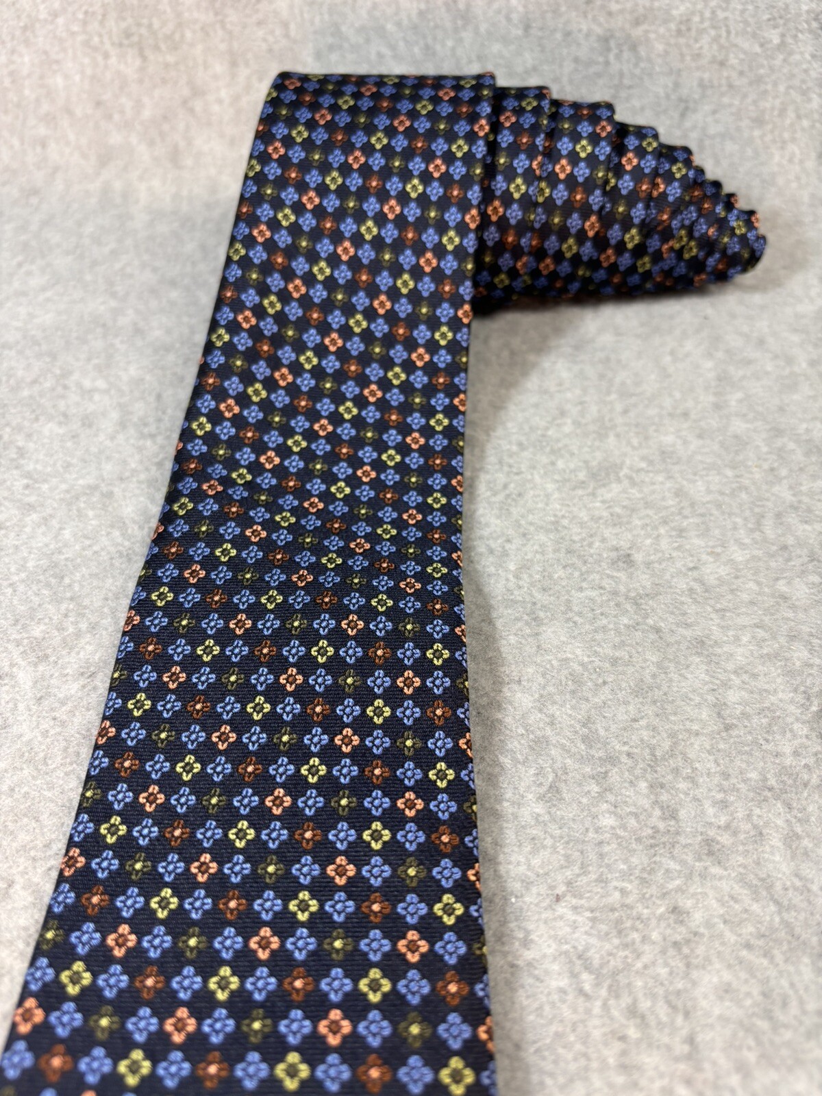 Corporate Image Tie Silk Floral Geometric Pattern Colorful L:58” W:3”
