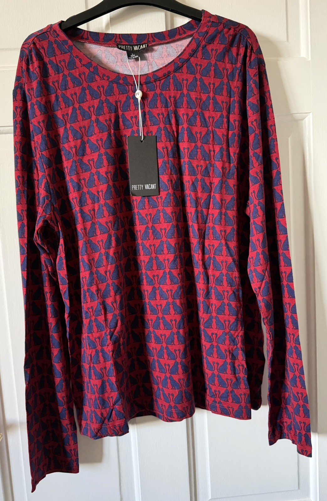 PRETTY VACANT Raspberry Navy Blue Art Deco Cat Print Long Sleeve Top UK14 BNWT