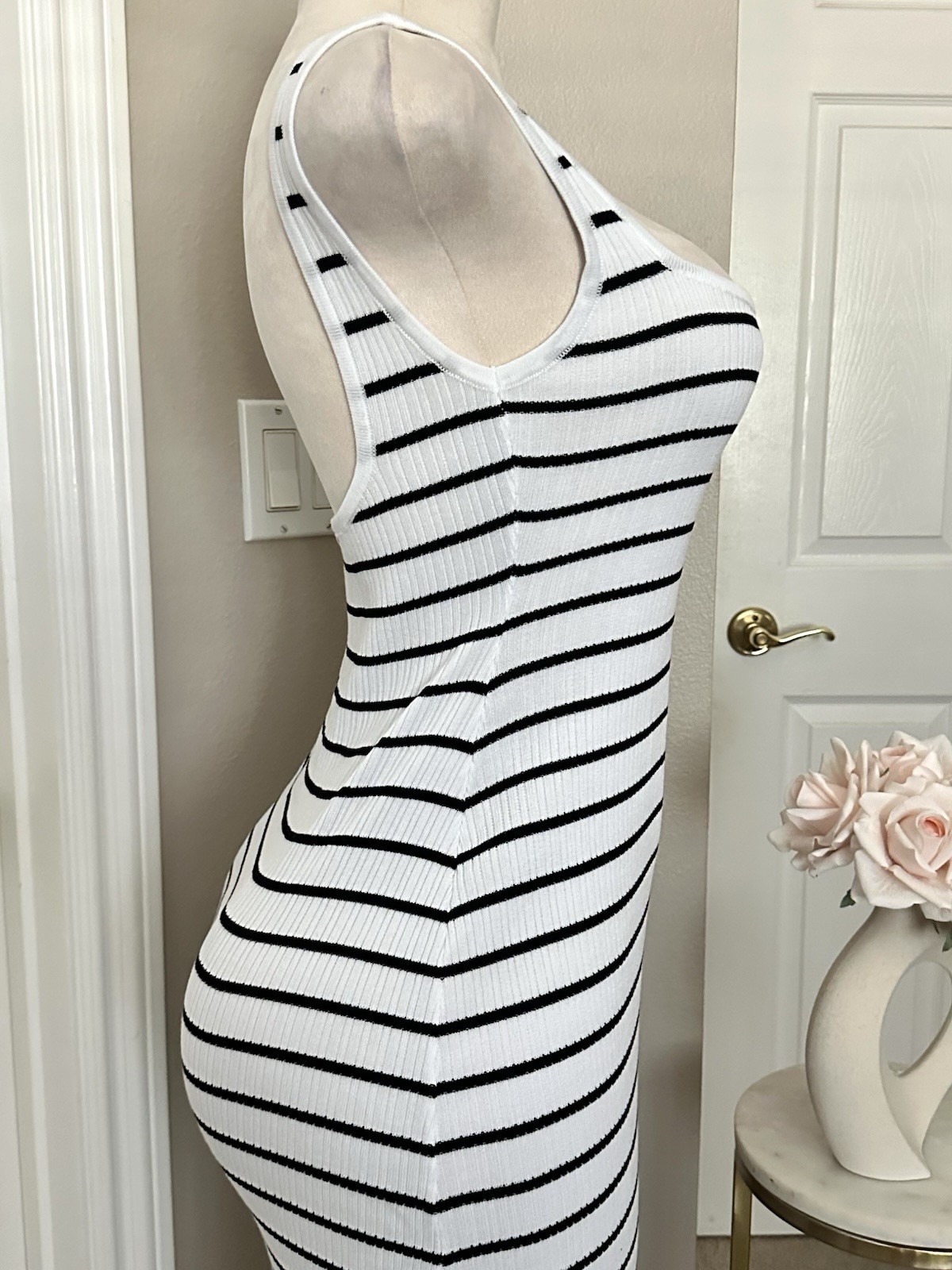 Fashion Nova White & Black Striped Sleeveless Ribbed Maxi Dress w/ Low Back Sz S