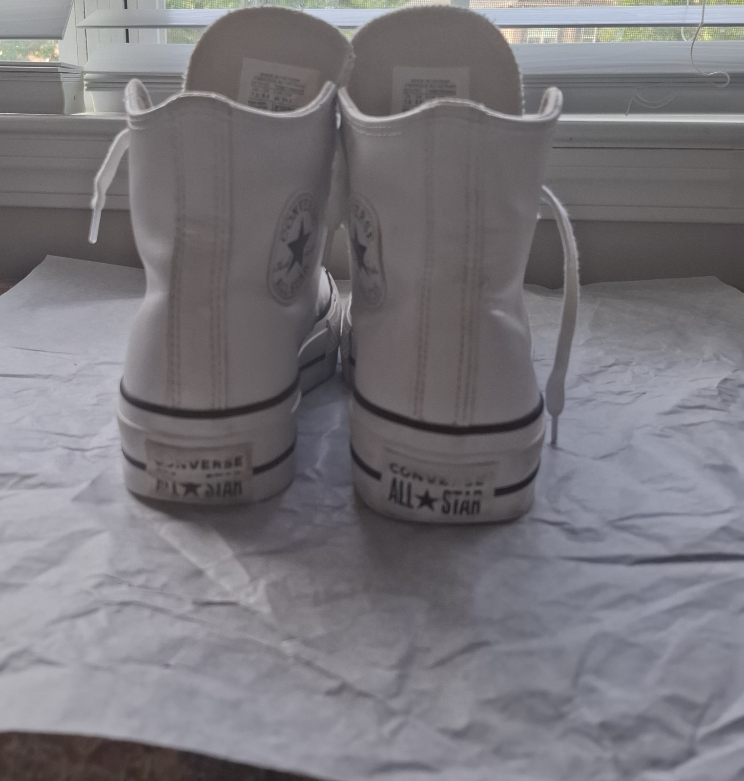 Converse Chuck Taylor All Star High Top White Canvas Lace-Up Sneakers Women’s