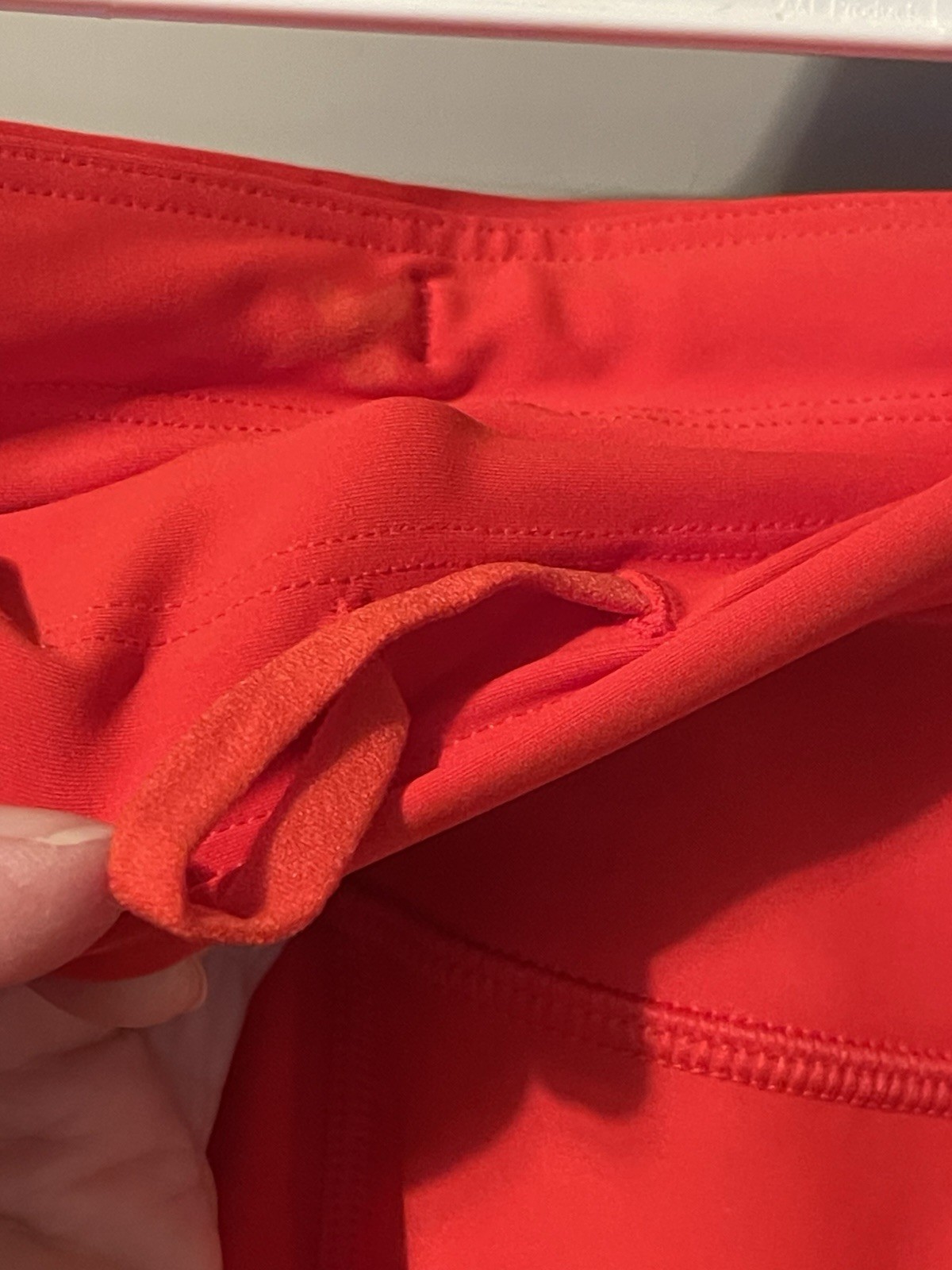 Athleta Pacesetter Tipped 7/8 Tight-Red-Size M-NWT