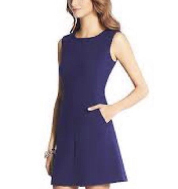 Diane Von Furstenburg Capreena Shift Dress Size 6 Navy Blue Pockets Sleeveless