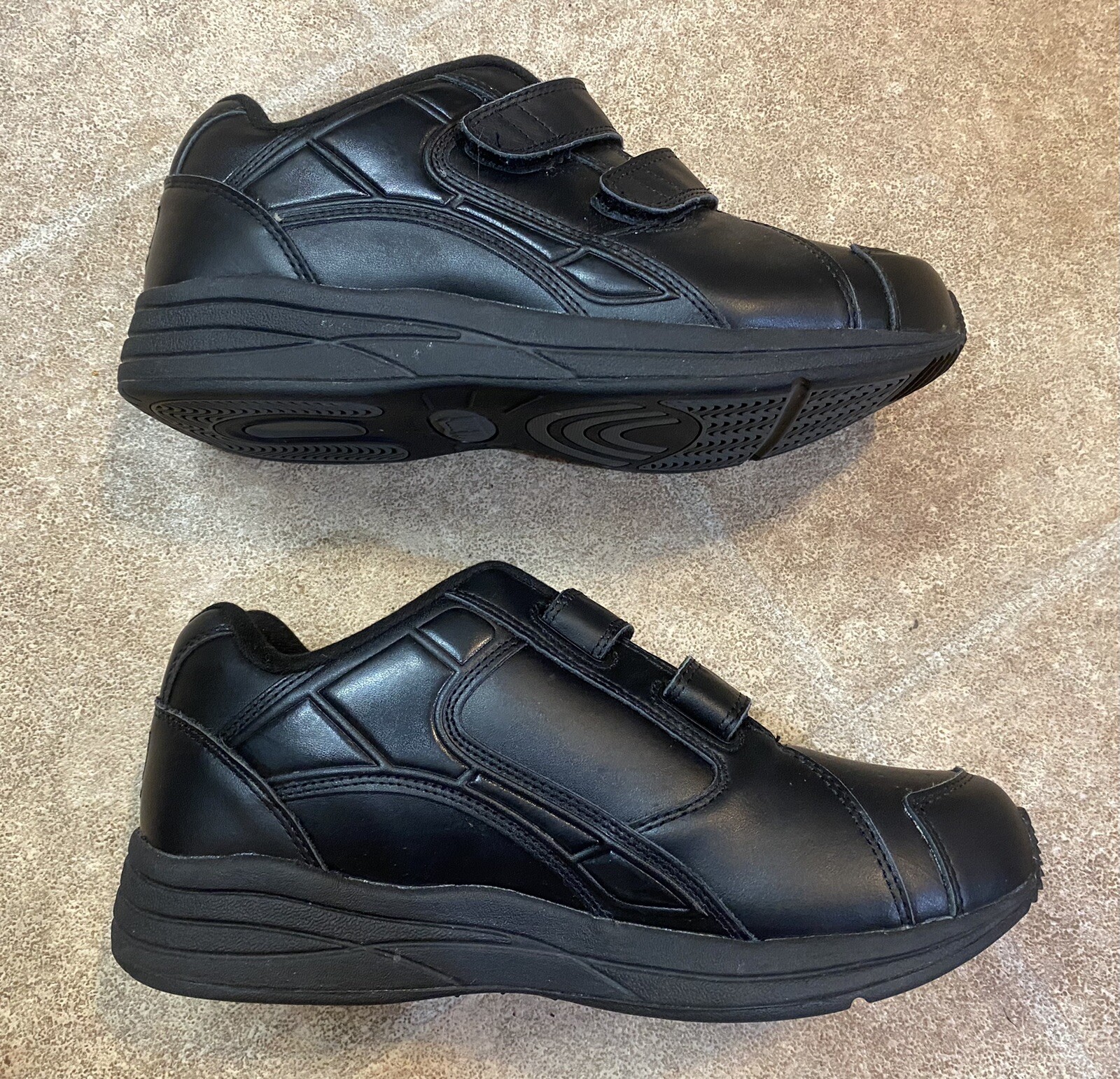 Drew 7.5W Shoe Mens Force V Adjustable Strap Black Walking Shoes