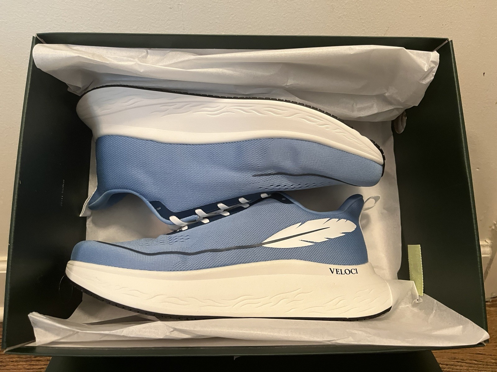 Veloci The Ascent Running Shoes | Unisex | Brand New in box | Retail Price $180