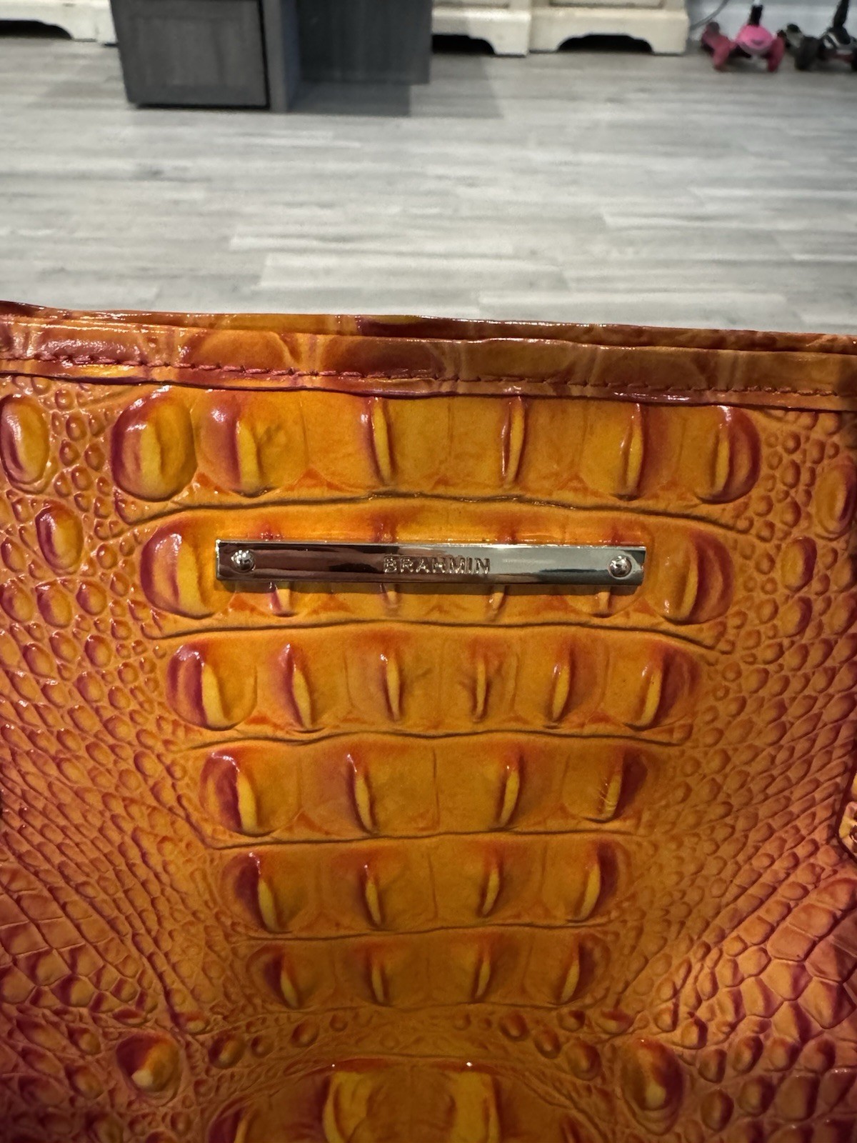 Authentic Brahmin Medium Asher tote in gorgeous Sunset/Multi Melbourne