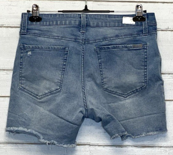 Seven7 Women’s Blue Denim Weekend Shorts Size 8