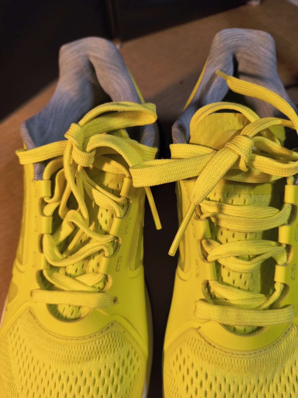 Adidas Stella McCartney Barricade Boost women’s tennis shoes Size 6 Neon Yellow