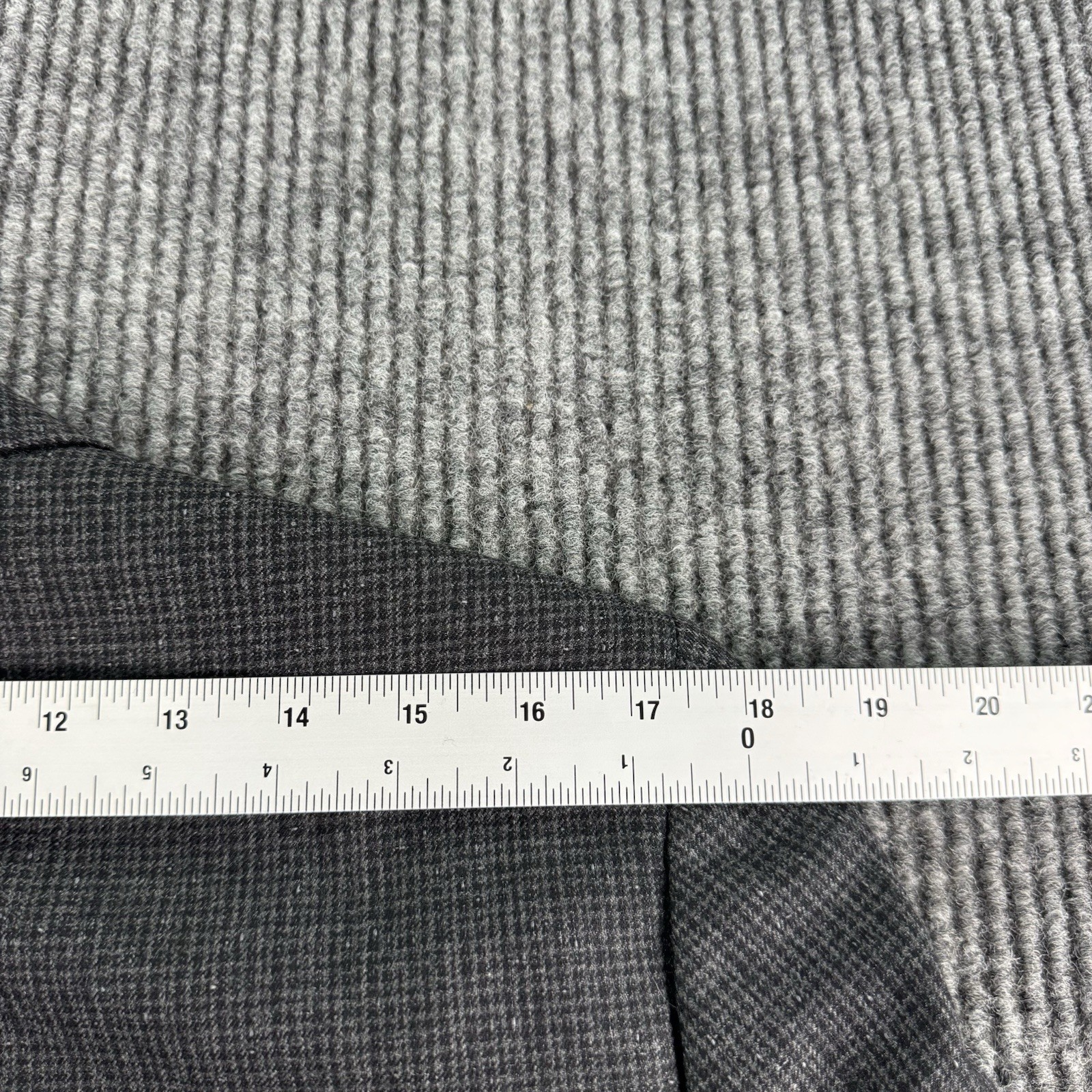 Vintage Pierre Cardin Suit 40 Gray Wool Nailhead Double Breasted Pleated 28×30