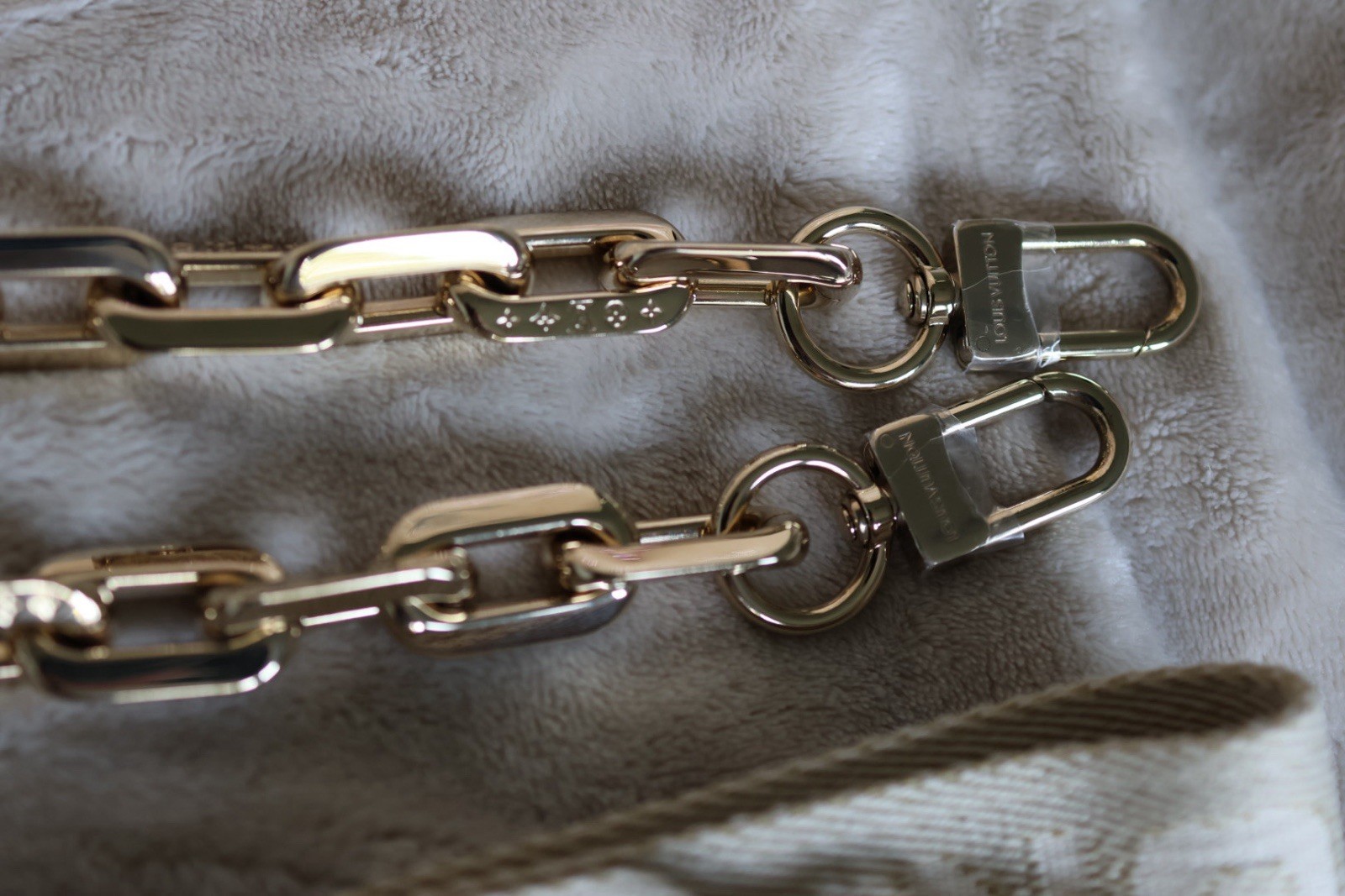Louis Vuitton Coussin PM Nude Swarovski Limited Edition
