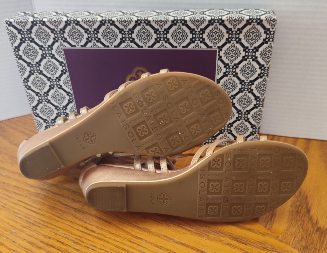 ISOLA Elisia Gold Gladiator Sandals Women’s Size 7M Lace Up Strappy w/ Box