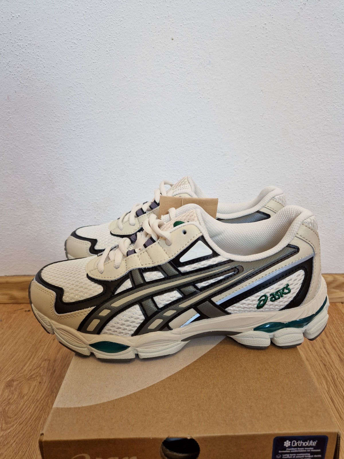 Size 5.5 – ASICS Gel NYC 2055 Pale Oak Truffle Grey