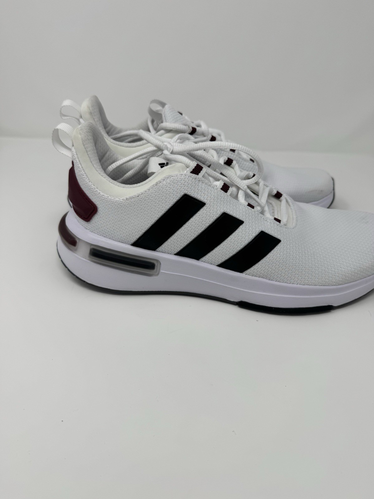 Adidas Racer TR23 White Black Shadow Red Size 8.5 Cloudfoam no sole
