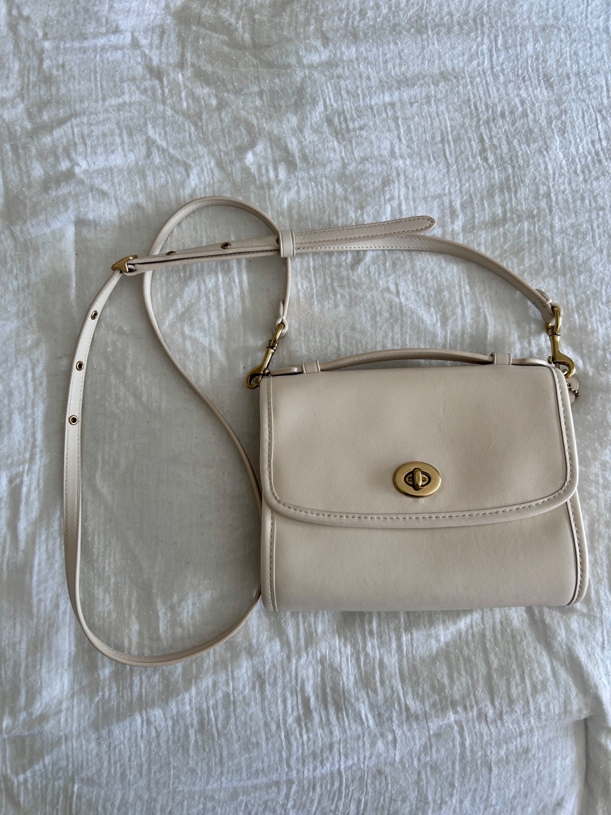 COACH Kip Crossbody Leather Handbag Top Handle Detachable Strap – Chalk – C3486