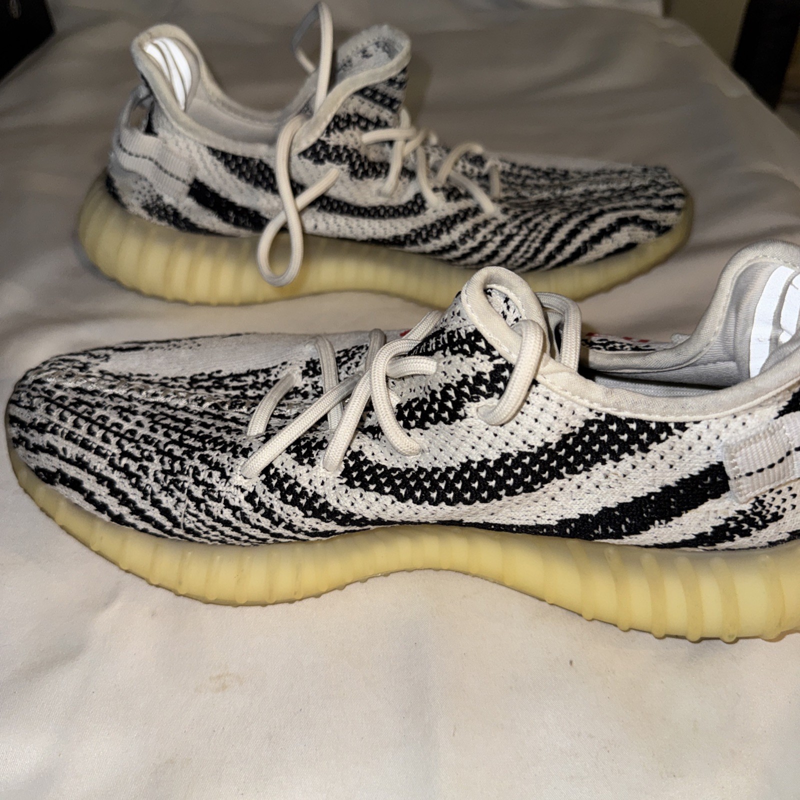 Adidas Yeezy Boost 350 V2 Zebra CP9654 Size 9.5 Og Tags White Black Red