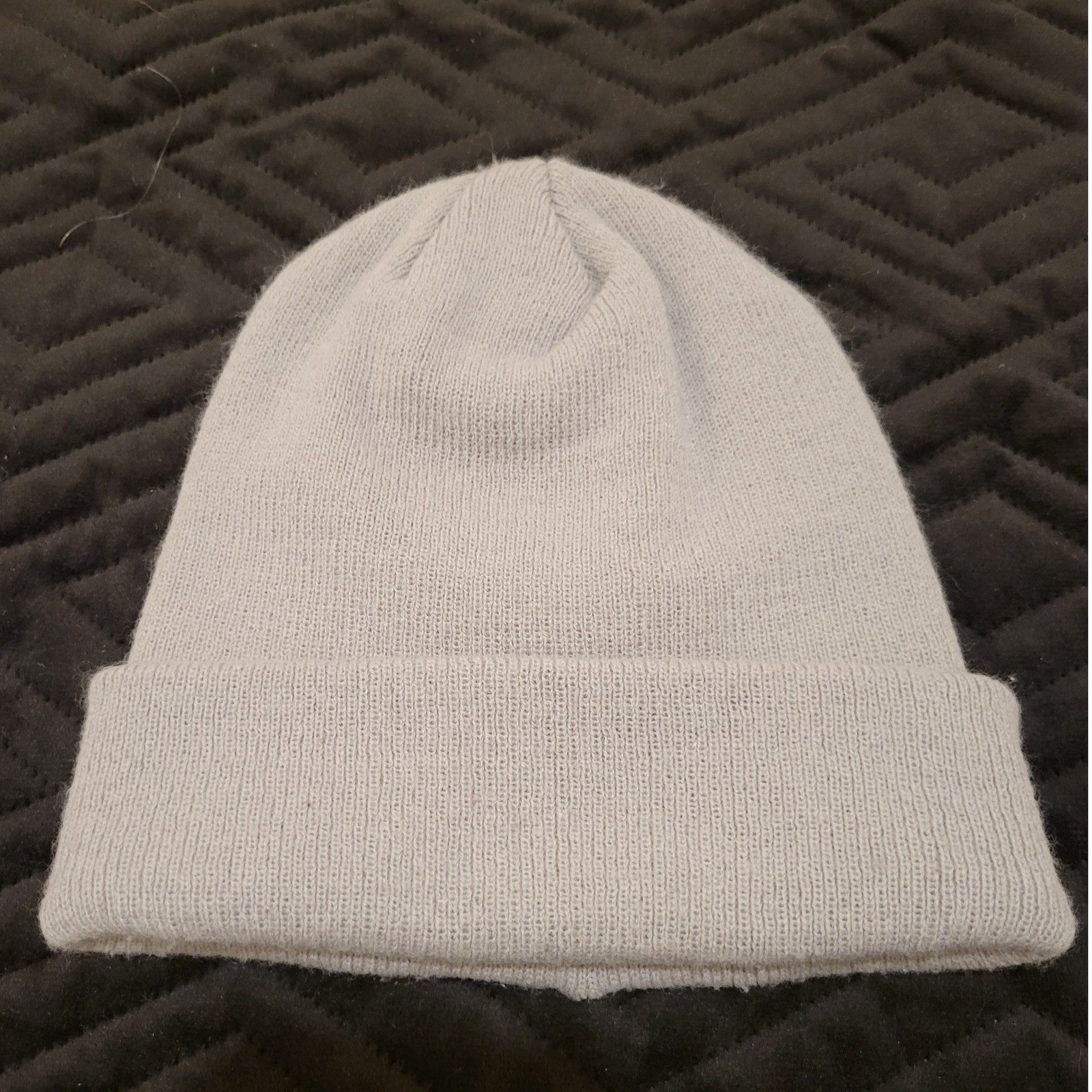 NBA San Antonio Spurs Beanie Hat Grey Cuffed Knit Embroidered Logo Basketball