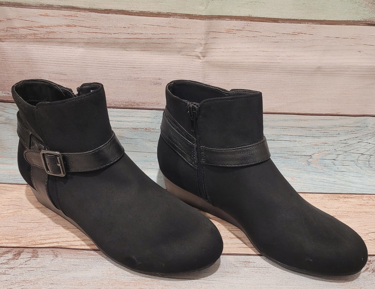 MIA Amore Women’s Black Ankle Booties Side Zip Block Heel Shoes Size 8M