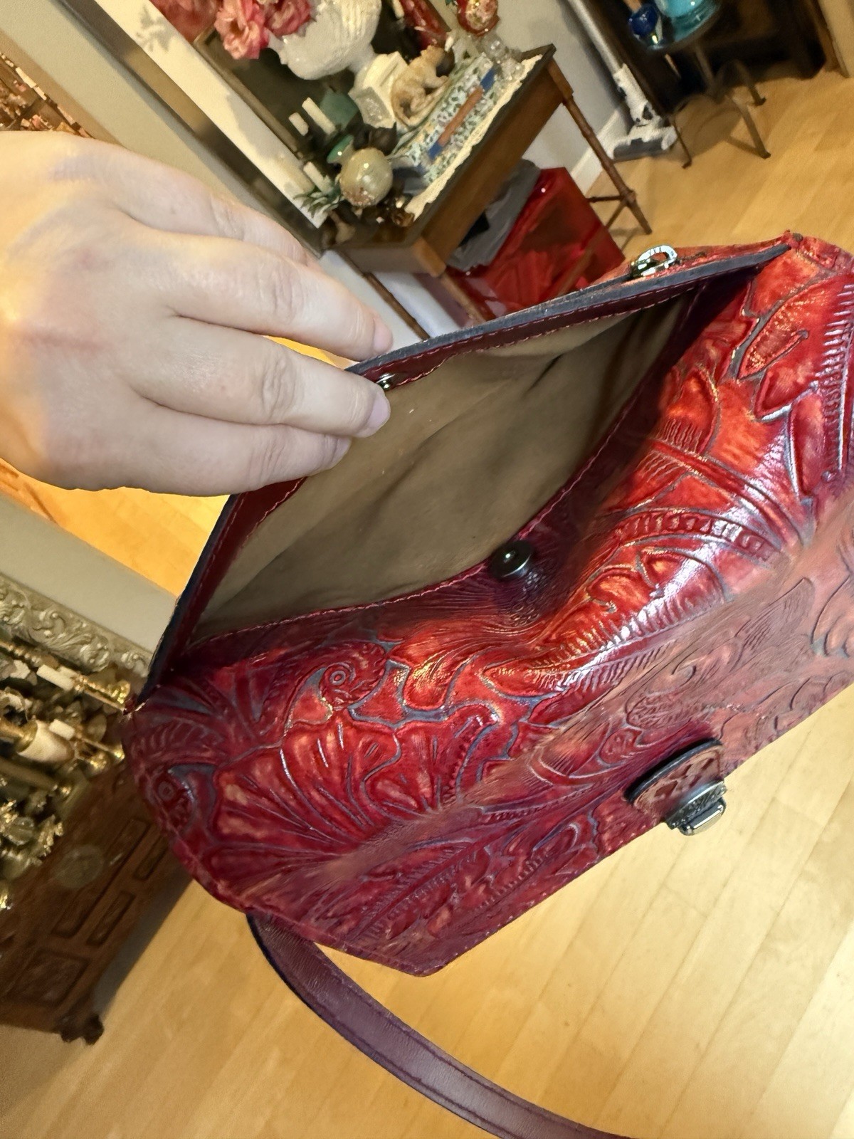 PATRICIA NASH LEATHER BURNISHED TOOLED LAURENTINA RED CROSSBODY NWT MSRP $169