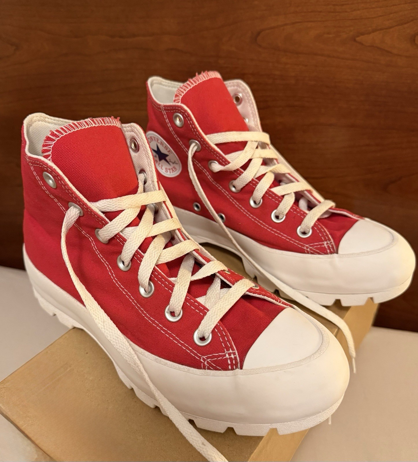 Converse Chuck Taylor Platform Lugged Hi Tops Red Women’s Size 8 EU 38 UK 6