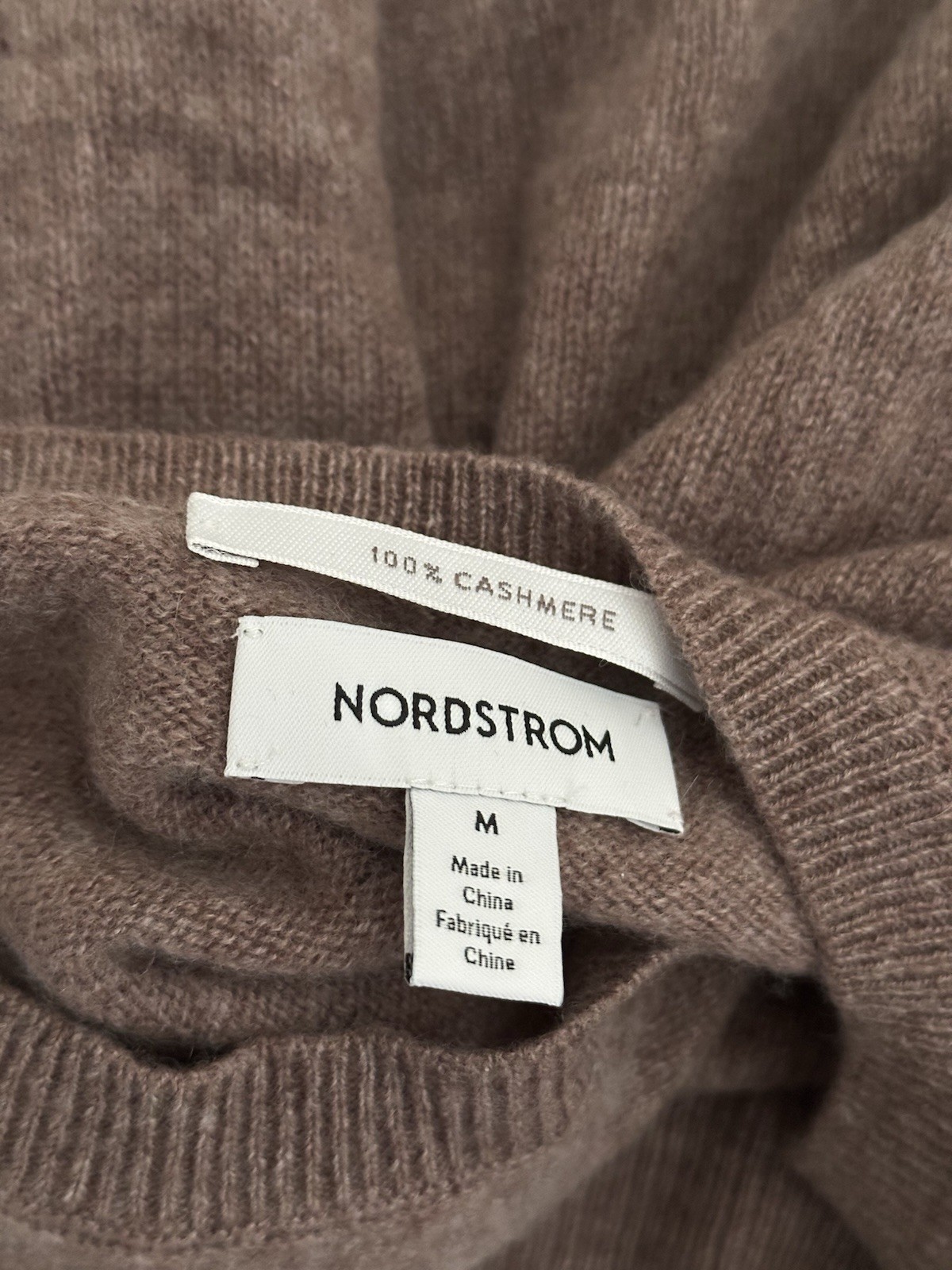 NEW, Nordstrom V-Neck Cashmere Sweater in Brown M
