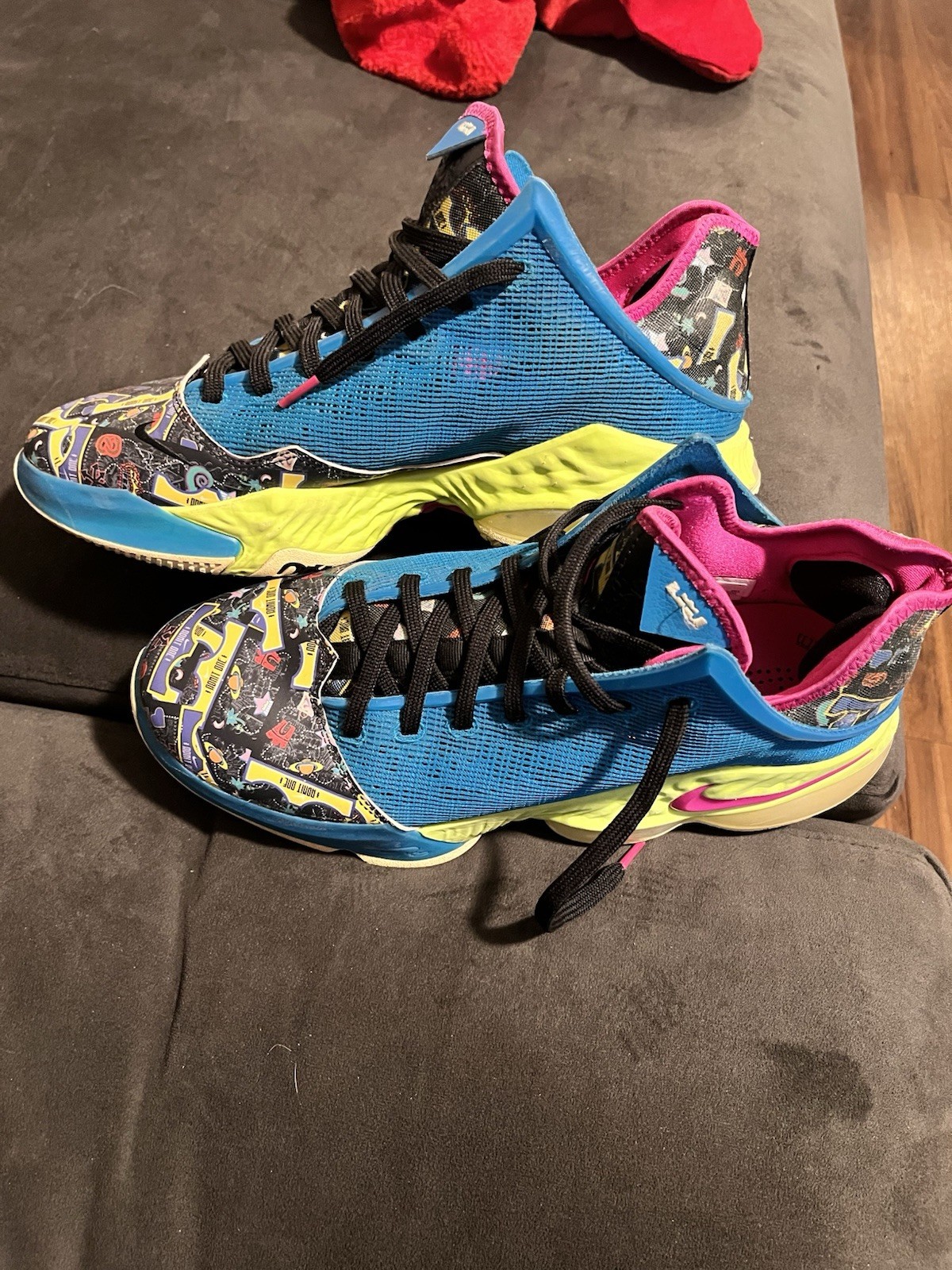 Nike LeBron 19 EP Mesh Sneaker Blue Black Yellow Pink Graphic Colorful