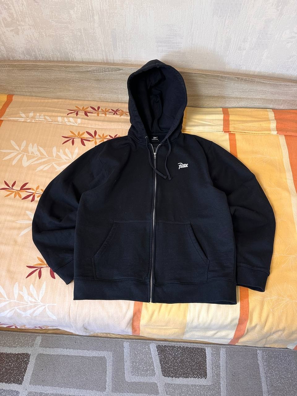 PATTA AW21 One People One Earth Zip Hoodie Sweatshirt Mens Size L Black