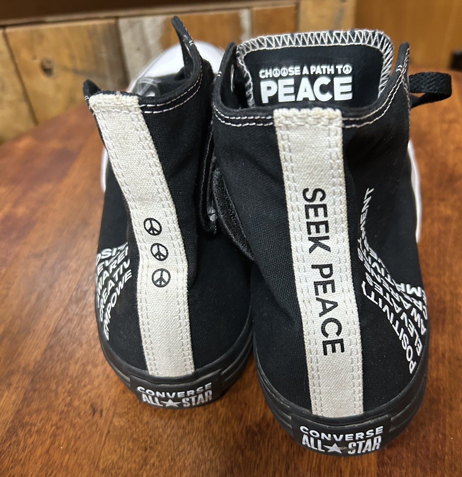Converse MENS 10 Seek Peace Black White Chuck Taylor High Top Shoes Unisex