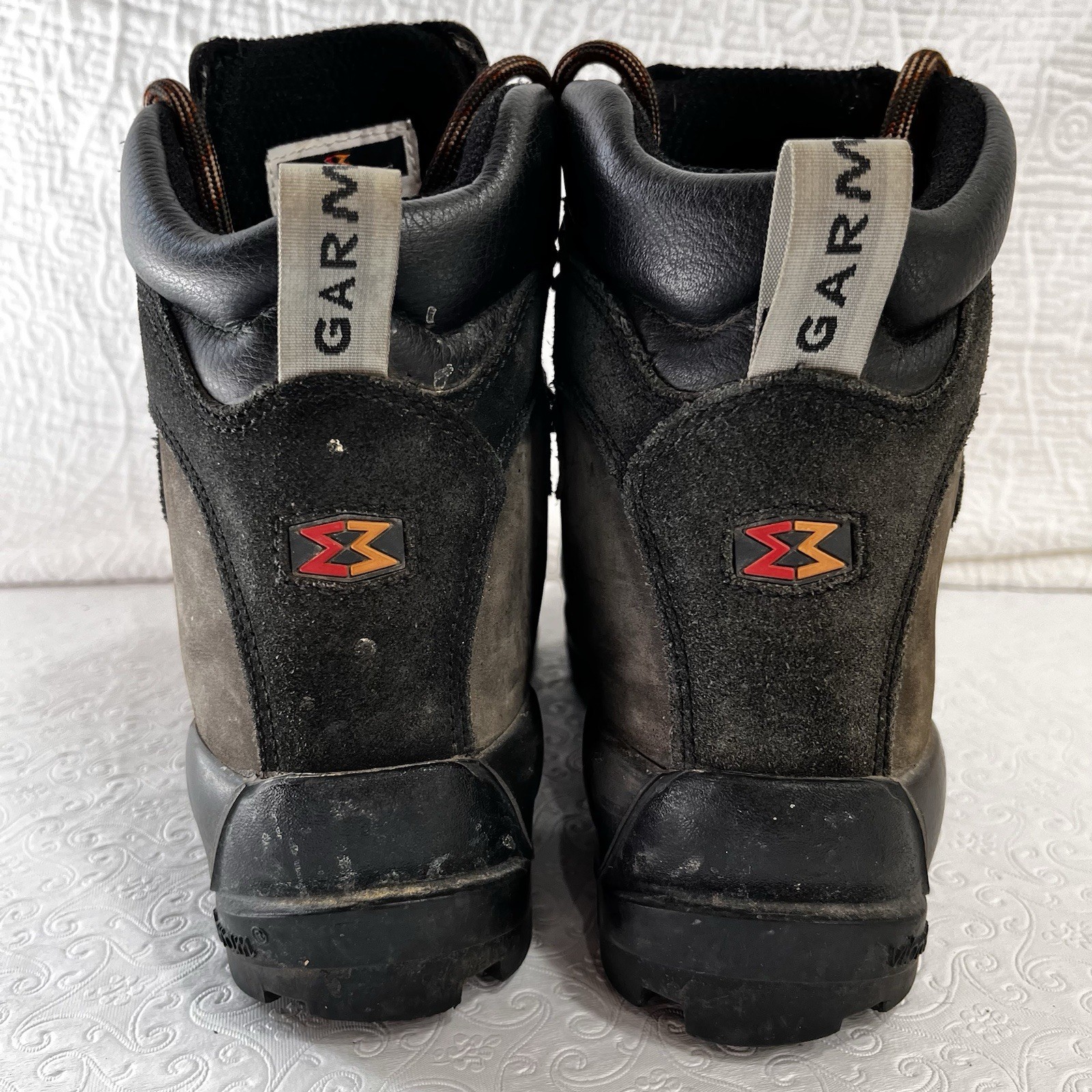 Garmont Dakota Hiking Backpacking Mountaineer Boots Men Size 7 Vintage Y2K Work