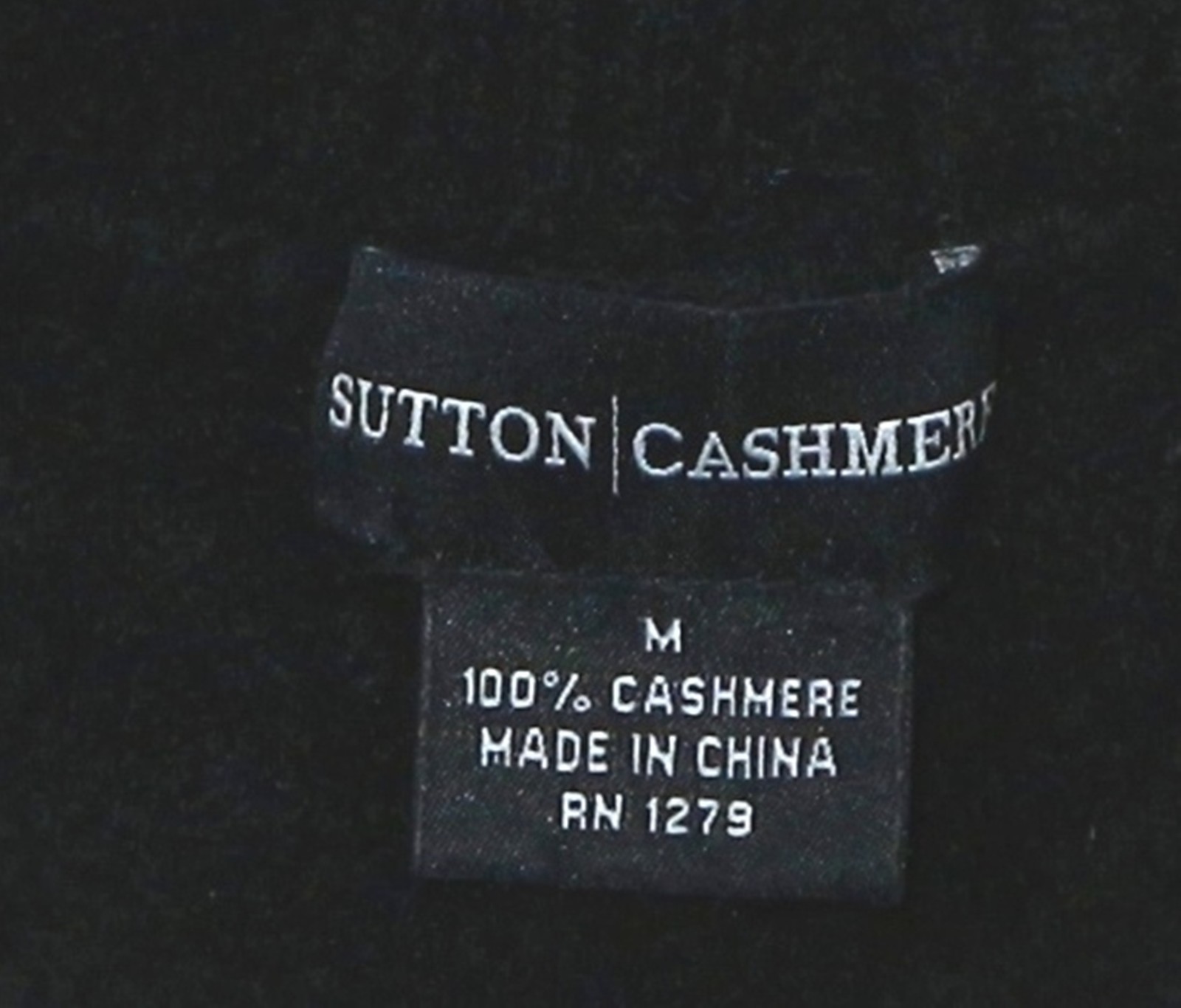 SUTTON STUDIO Black Cashmere Cowl TrtleNck Swtr 34 In Chst 24.5 In Lng Sz M EXC