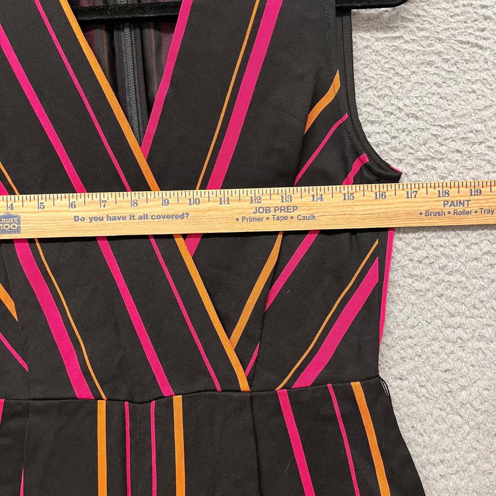 Diane Von Furstenburg Jumpsuit Womens M Black Striped Cropped Wide Leg V Neck