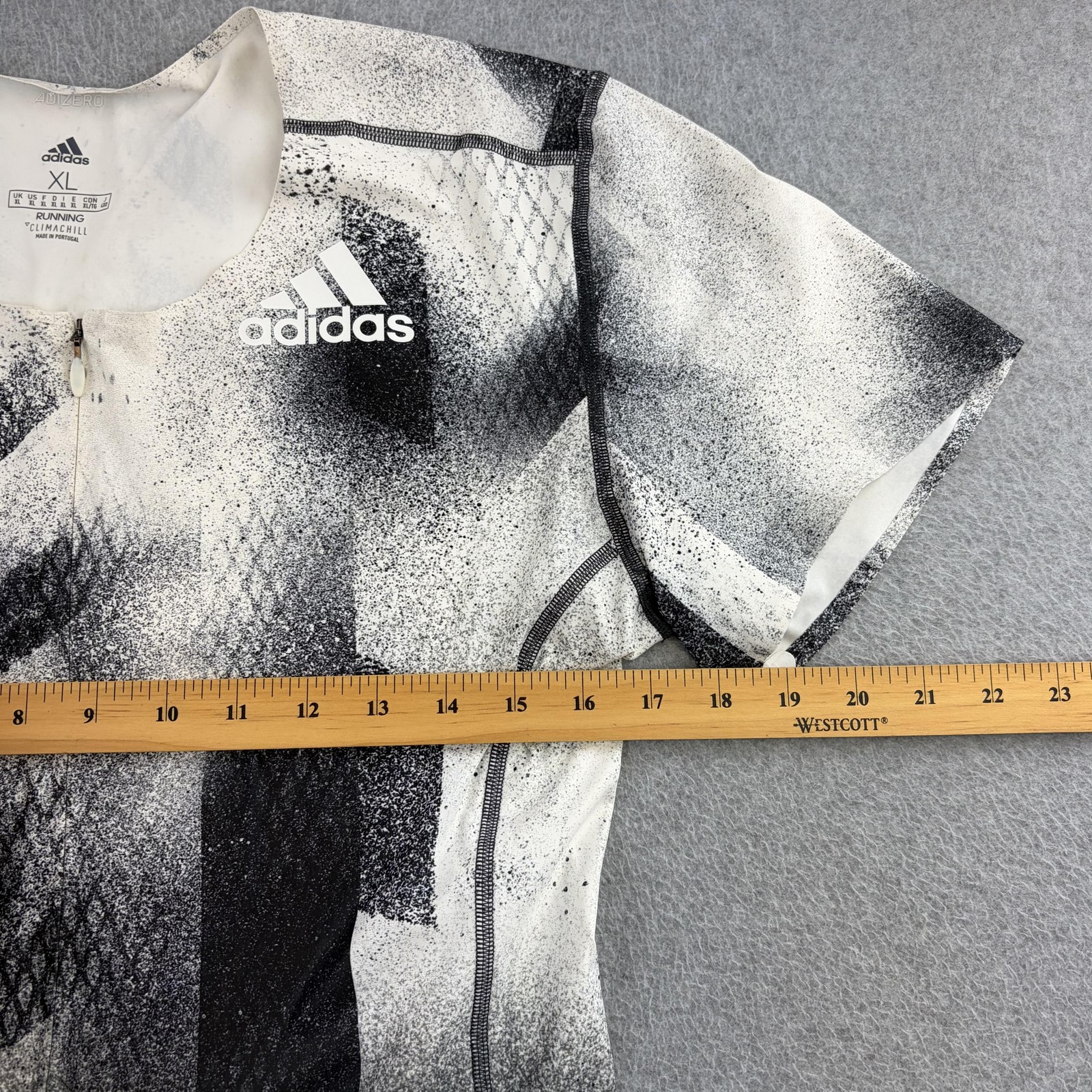 Adidas Running Tracksuit Mens XL Gray Climachill One Piece Short Sleeve Athletic