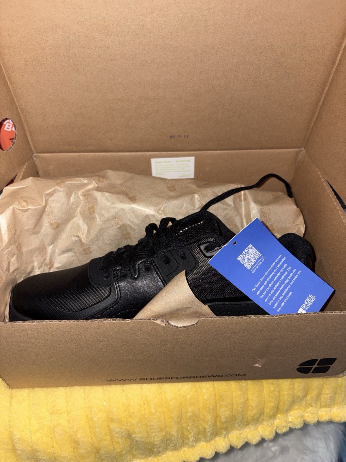 Shoes For Crews Black Slip Resistant Lace-Up Sneaker Round Toe W US 9 EU 40