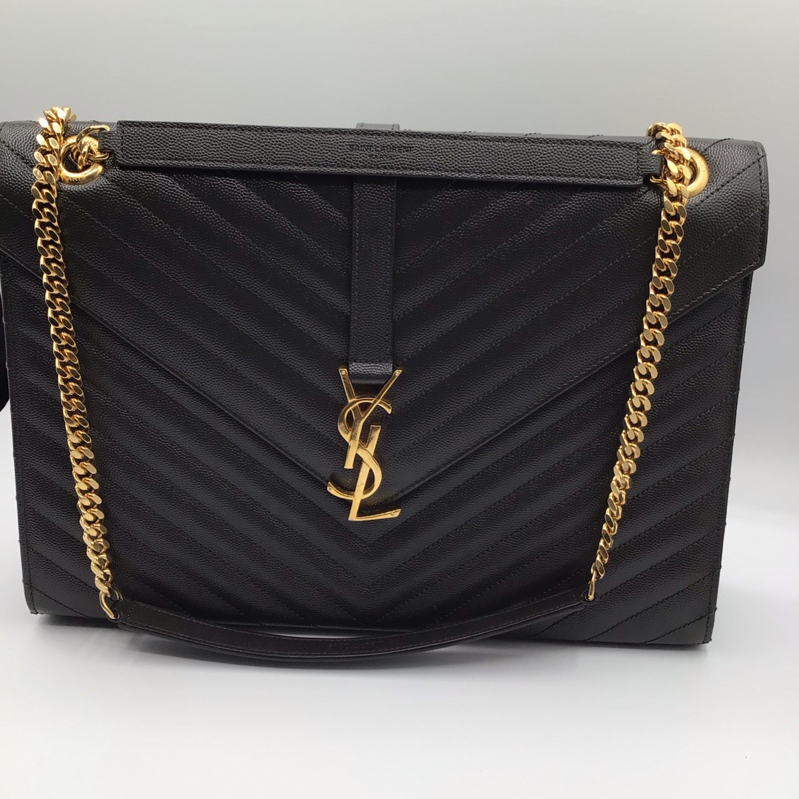 SAINT LAURENT ENVELOPE LARGE BAG IN MATELASSÉ GRAIN DE POUDRE EMBOSSED LEATHER