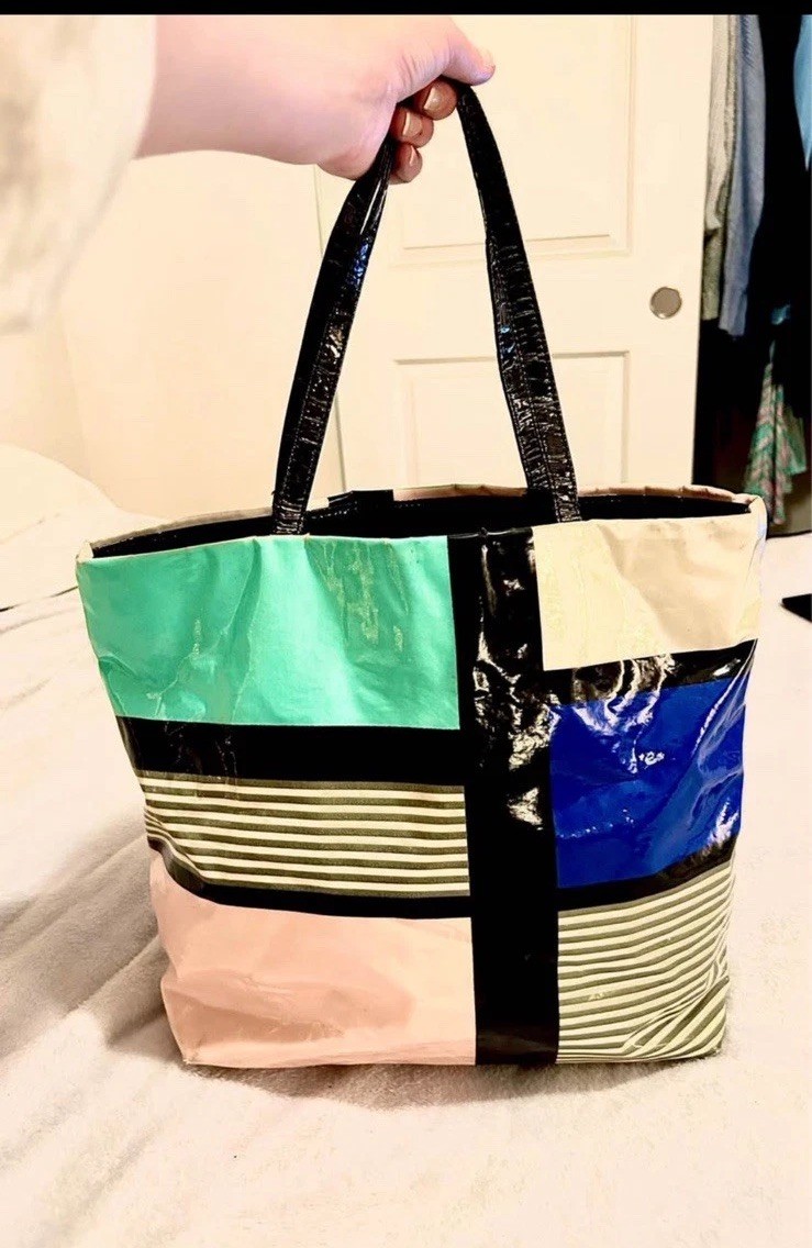 Kate Spade “Daycation” Large Tote Purse