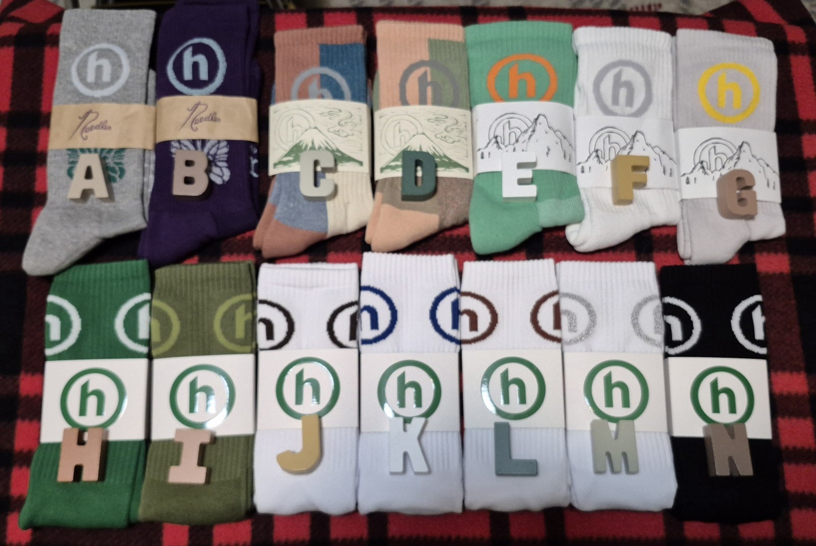 HIDDEN NY SOCKS USA JAPAN NEEDLES BUY 1 OR MORE WITH VOLUME SHIP!