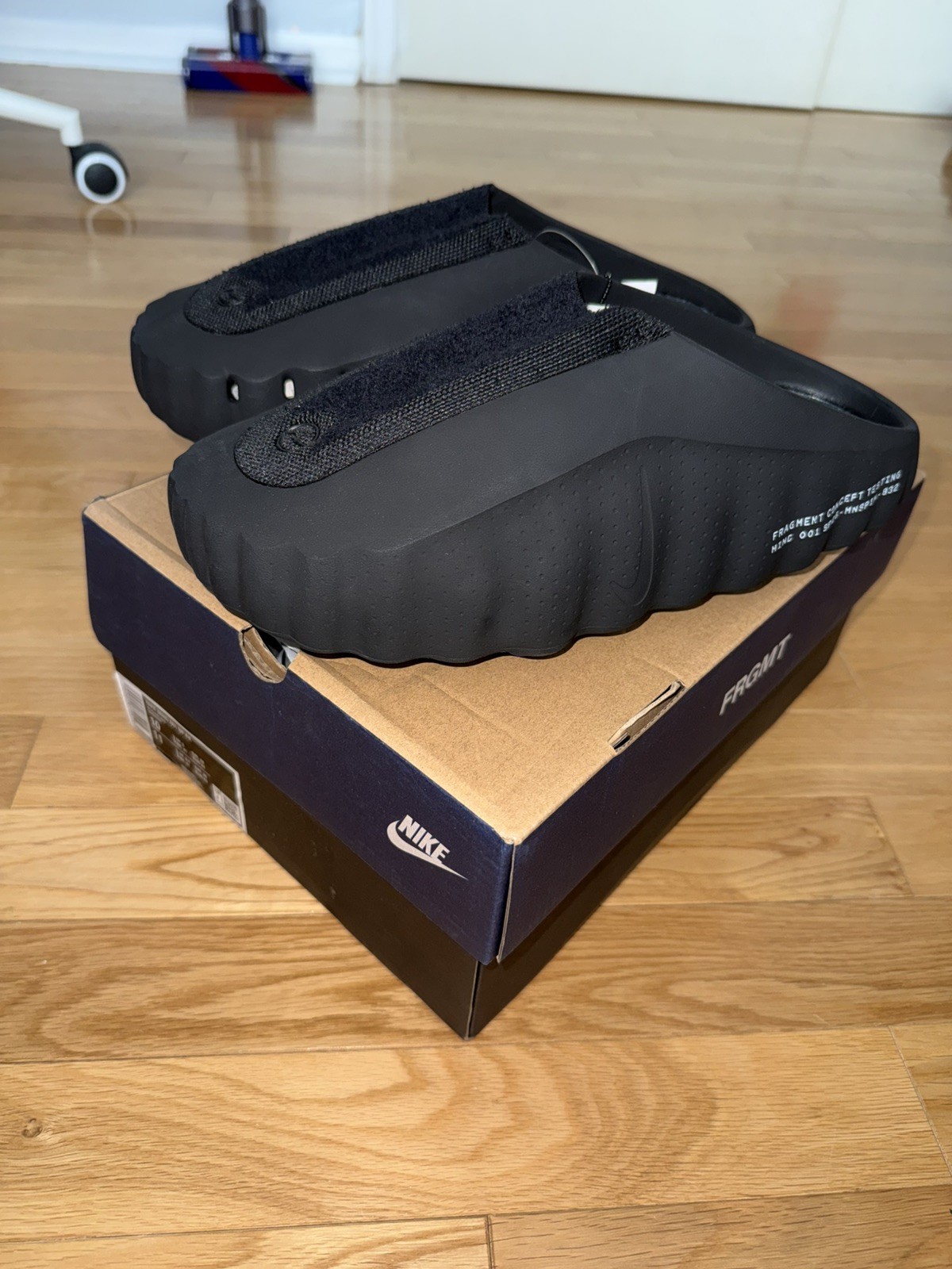 Nike Mind 001 Men’s Slides Fragment Blue US Size 10 Fits 9 New With Box