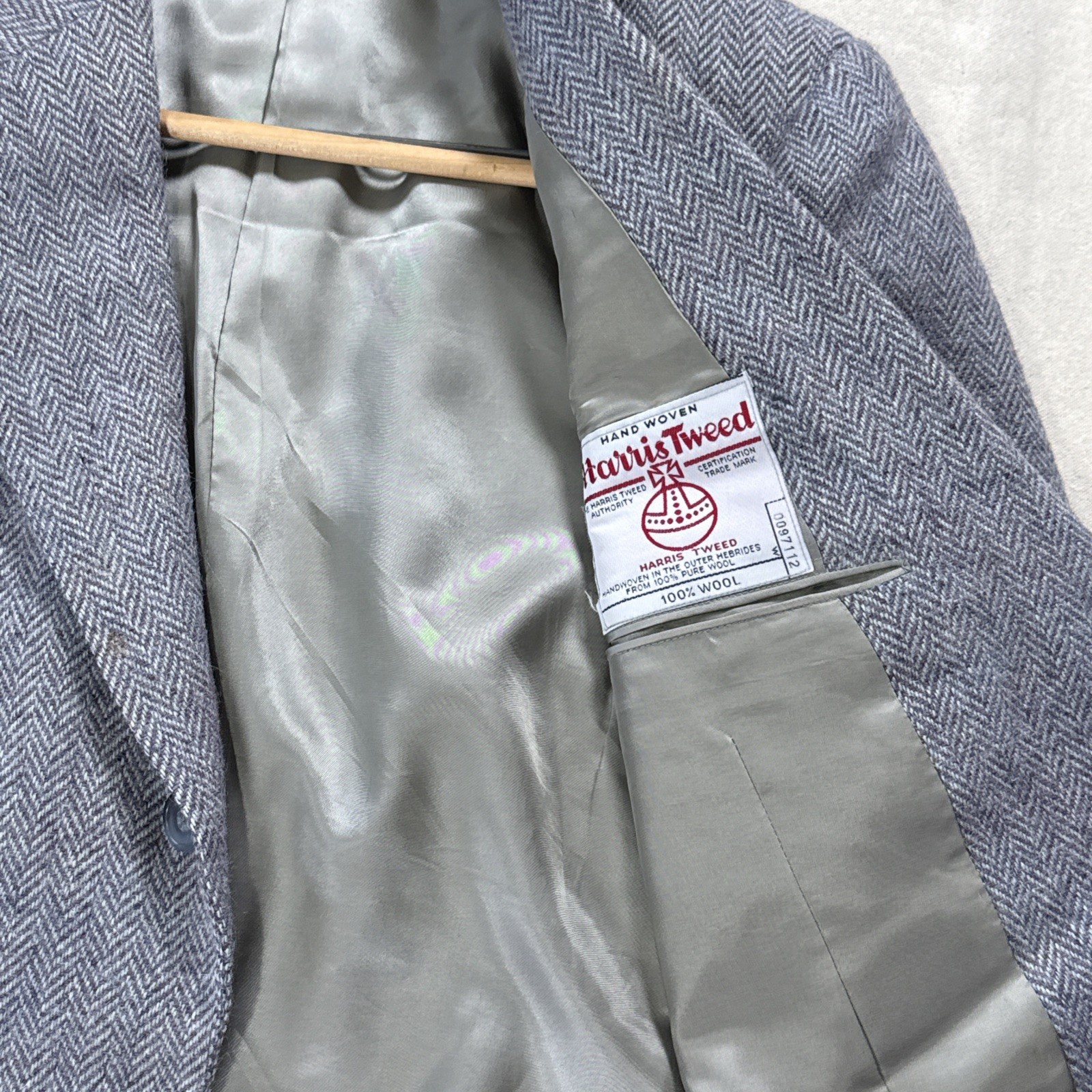 Harris Tweed Mens Grey Herringbone Wool Blazer Sport Coat Handwoven Scotland