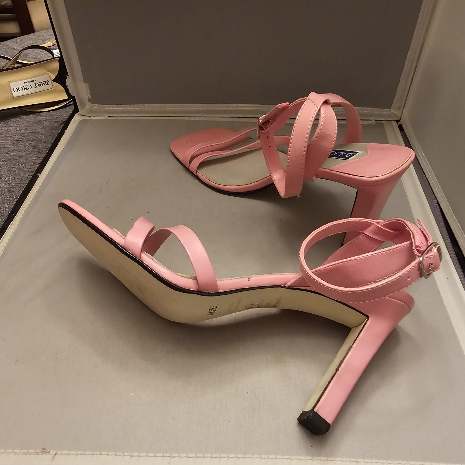 Bakers “Maribella II” Pink 3.75″ High Heels Size 11 B Strappy See Pictures