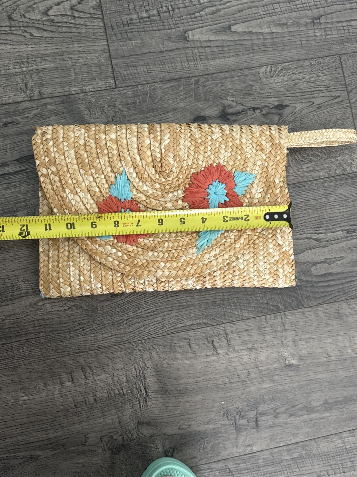 Woven Straw With Embroidered Flowers Snap Close Wristlet