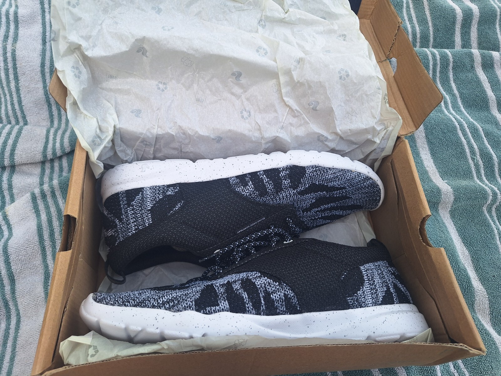 NEW ~ DVS Premier 2.0+ White/Grey Sneakers (DVF0000290)
