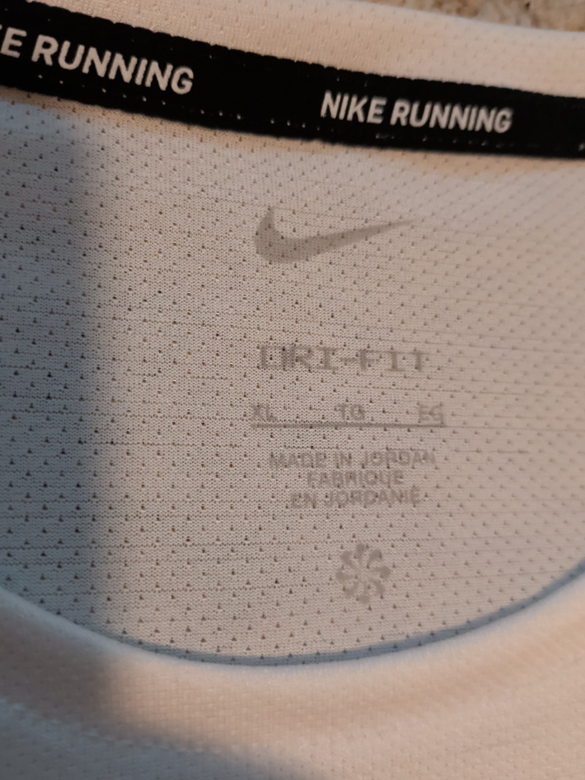 Nike Dri-Fit Men’s Running Shirt White XL NWOT