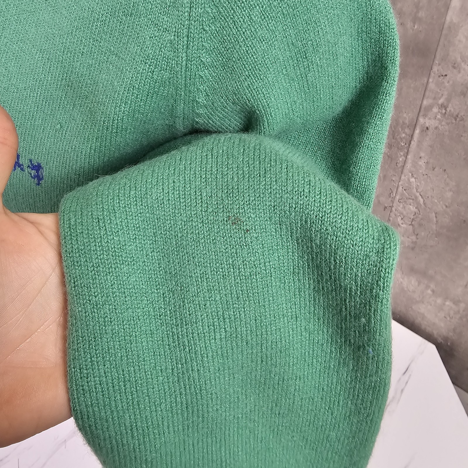 Vintage Pringle Sports Wool VNeck Pullover Sweater Green Jumper 42″/107 cm