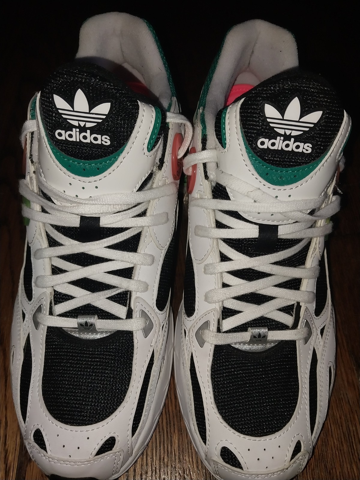 Adidas Colorblock Mesh Synthetic Low Top Lace Up Sneakers Black White Green