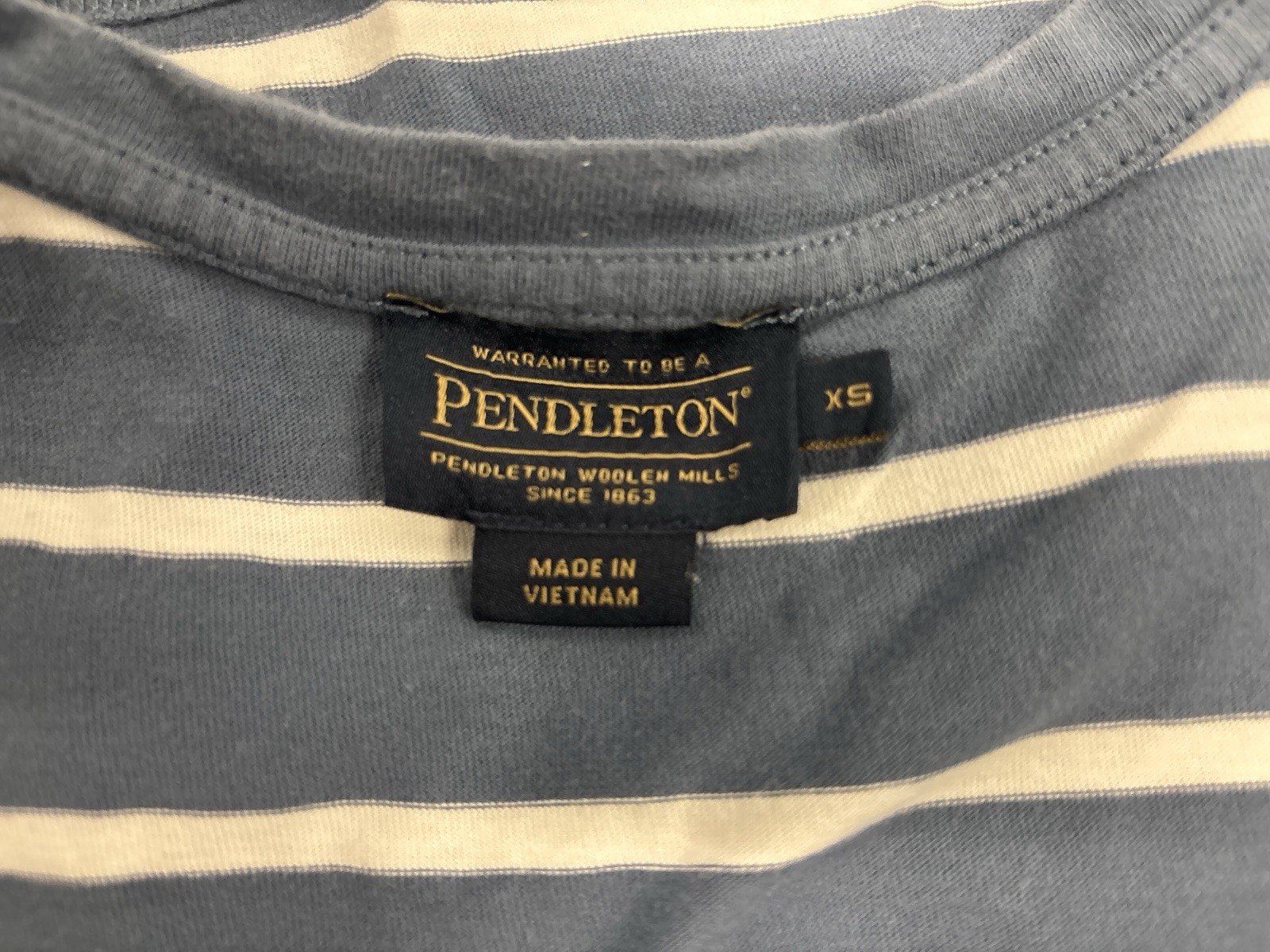 Pendleton 100% Cotton Women’s XS Navy Blue And White Stripe Tee