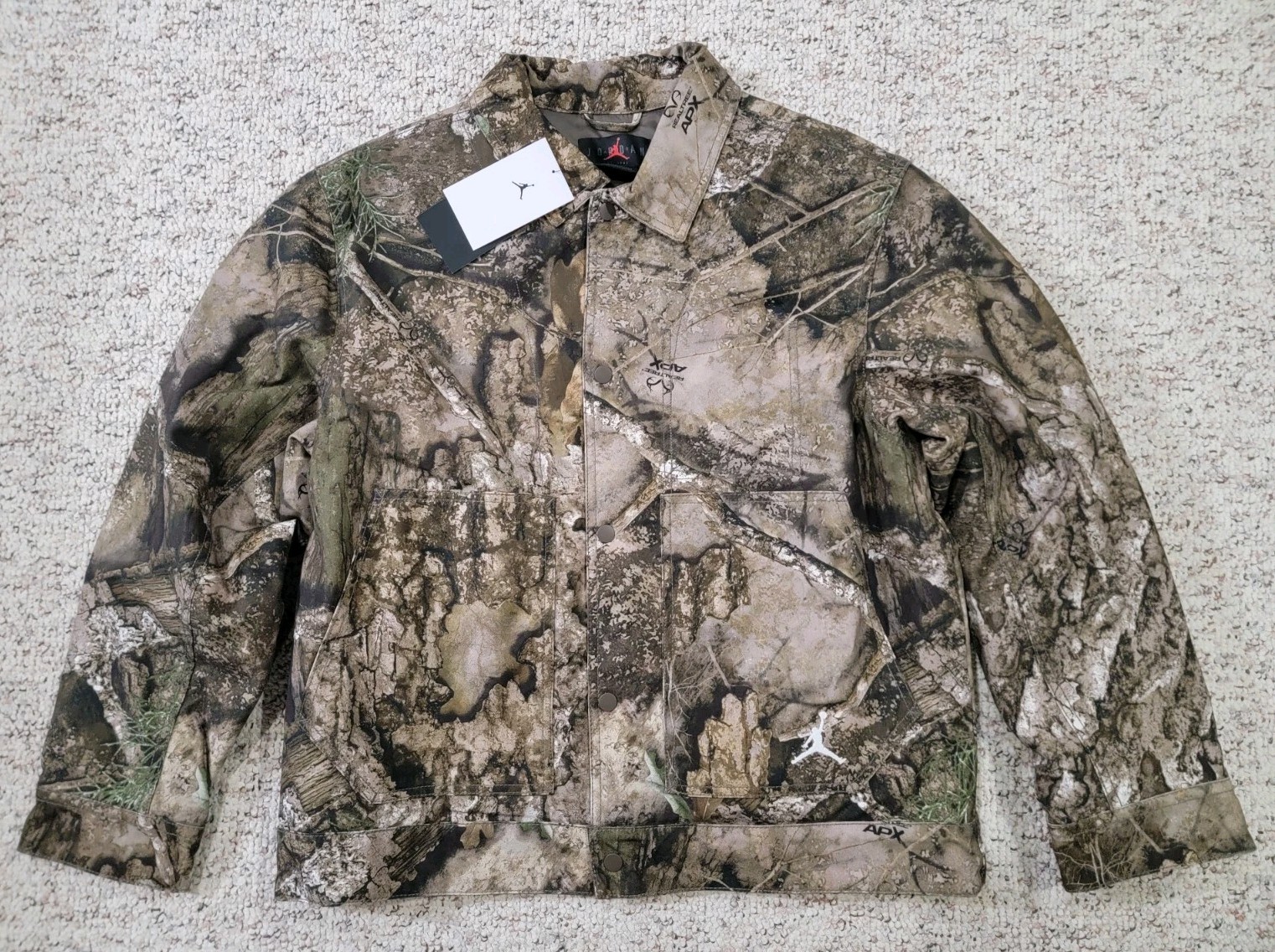 Nike Jordan Flight Realtree Jacket Olive Sail HV0649-222 Men’s Size Medium