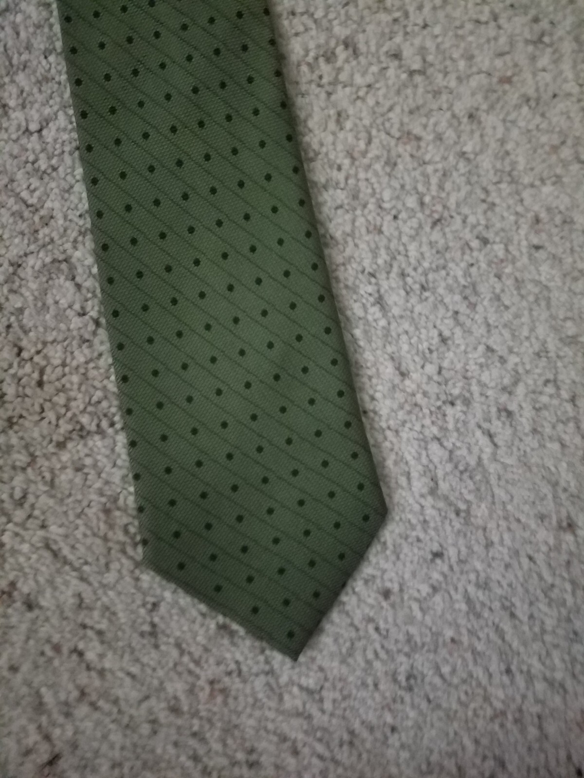 Korean Air Men’s Dark Green Necktie 57″ x 3.75″