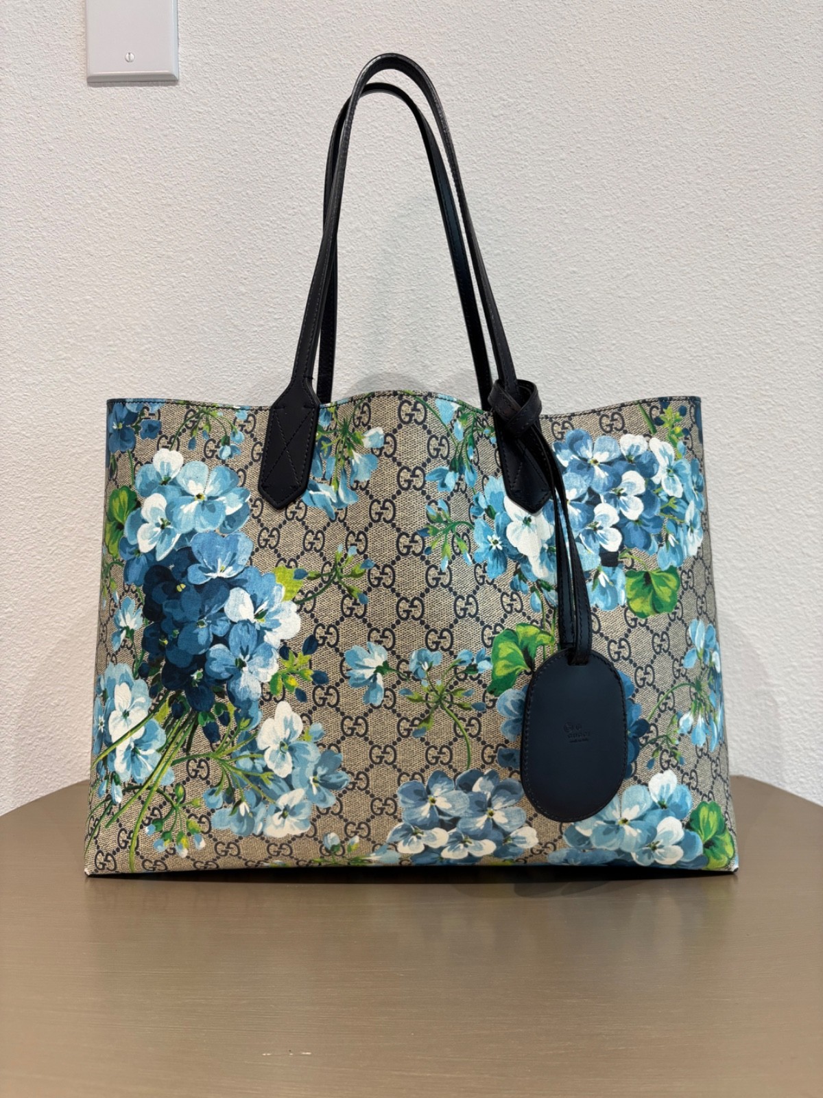 Blooms GG Supreme Canvas Tote Pre owned