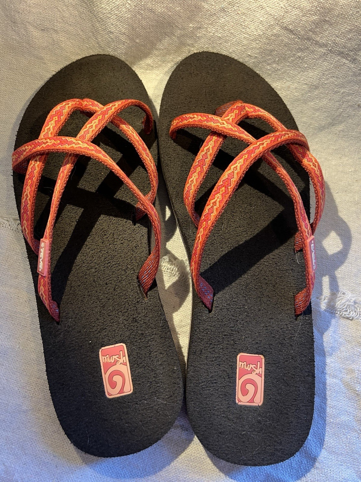 Teva Women 11 Olowahu Flip Flop Sandals Black Orange Comfort Cushioned 6840